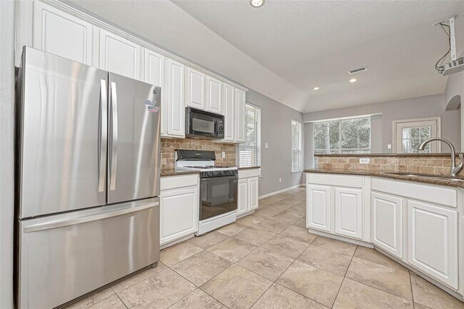 Building Photo - 118 N Willow Point Cir