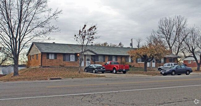 Primary Photo - 5401 Bellefontaine Rd