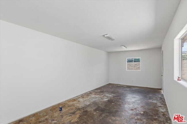 Building Photo - 4133 Bemis St