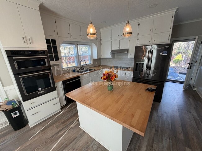 Building Photo - 1820 Bethlehem Rd