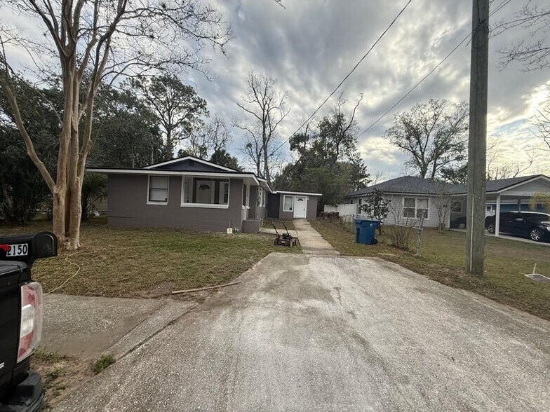 Building Photo - 2150 Morehouse Rd