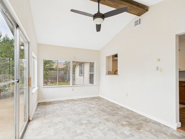 Building Photo - Established Nieghborhood