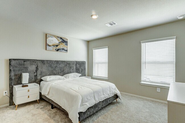 Building Photo - 10658 Red Orchid Dr