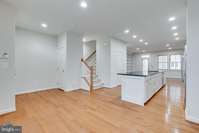 Building Photo - 11357 Ridgeline Rd