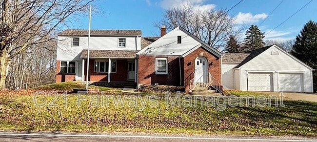 Building Photo - 616 Sandy Hill Rd