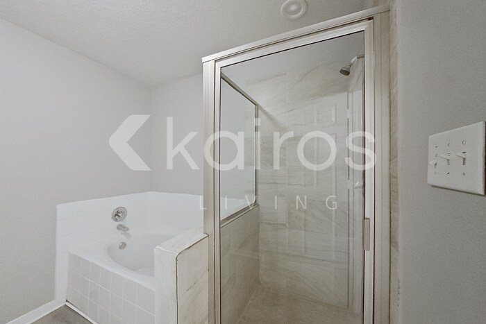 Building Photo - 19623 Gentle Creek Way