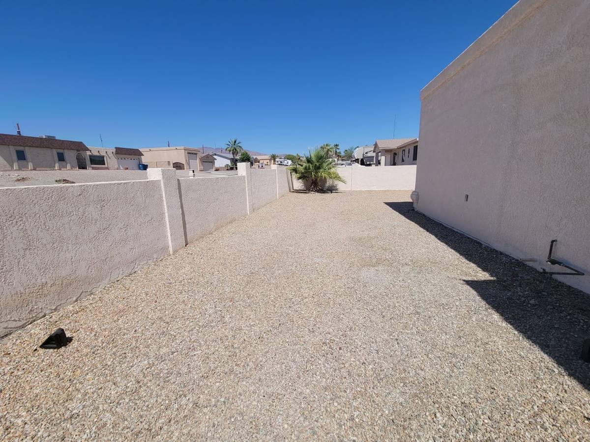 Building Photo - 2846 Seville Ln