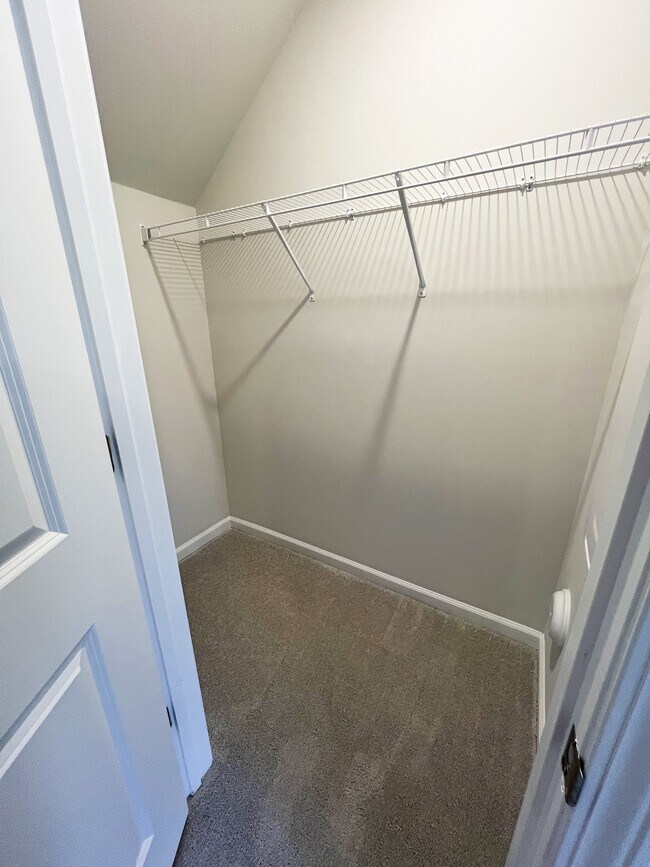 Building Photo - 2619 Chert Ln