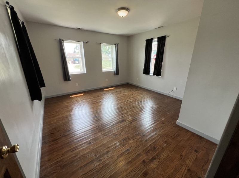 Building Photo - 1502 Mt Pleasant St