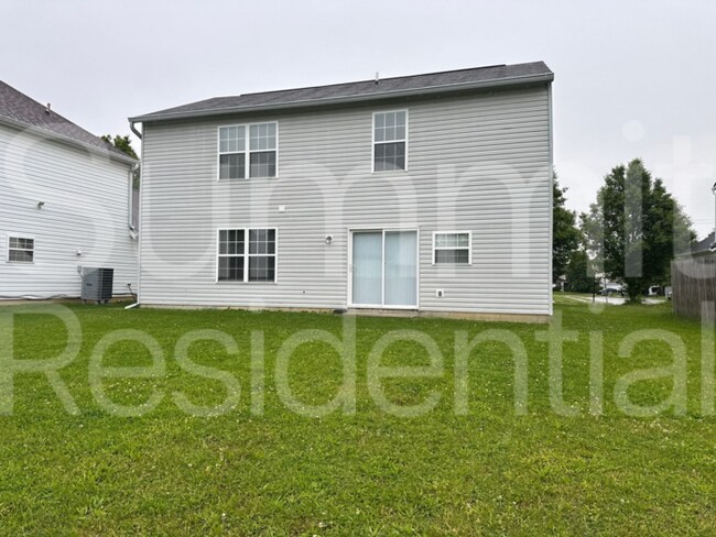 Building Photo - 2360 Cade Ct