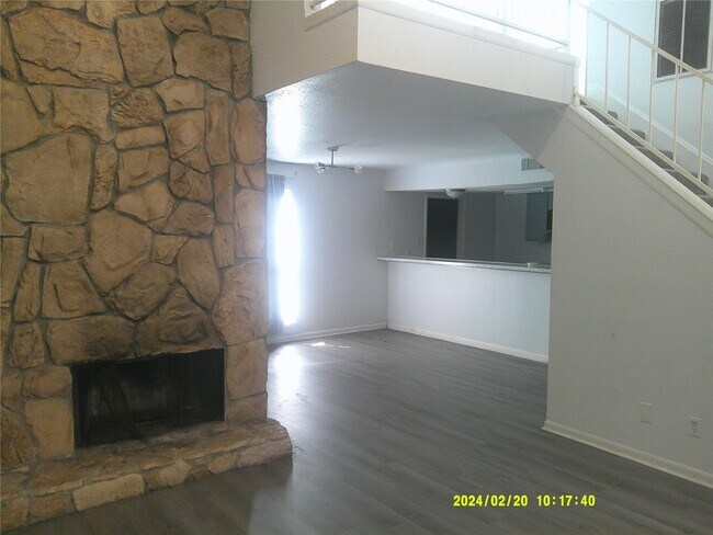 Building Photo - 12219 Wild Pine Dr