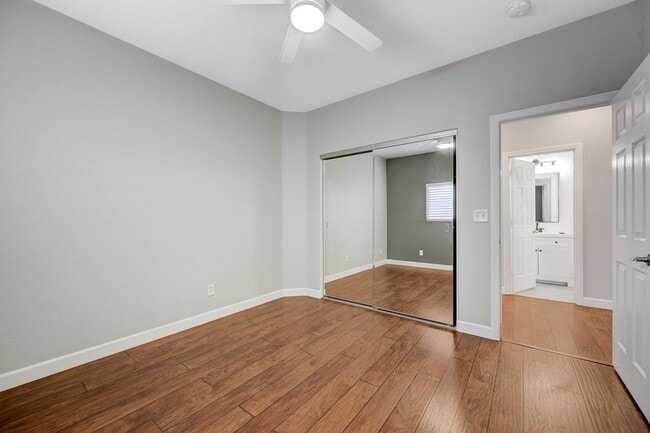 Building Photo - Stunning one story in the NW!