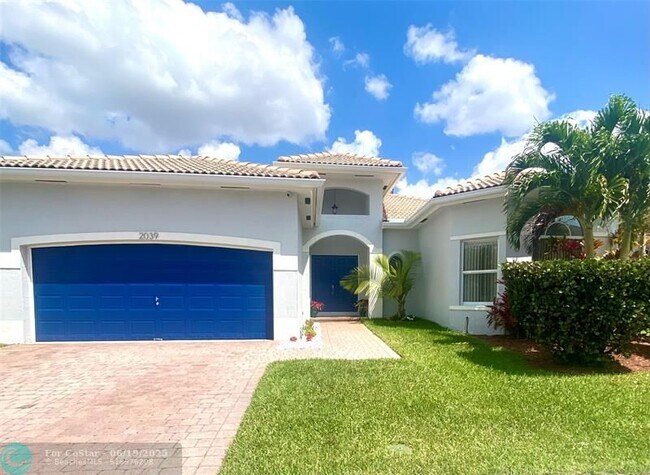Primary Photo - 2039 SE 18th Ct