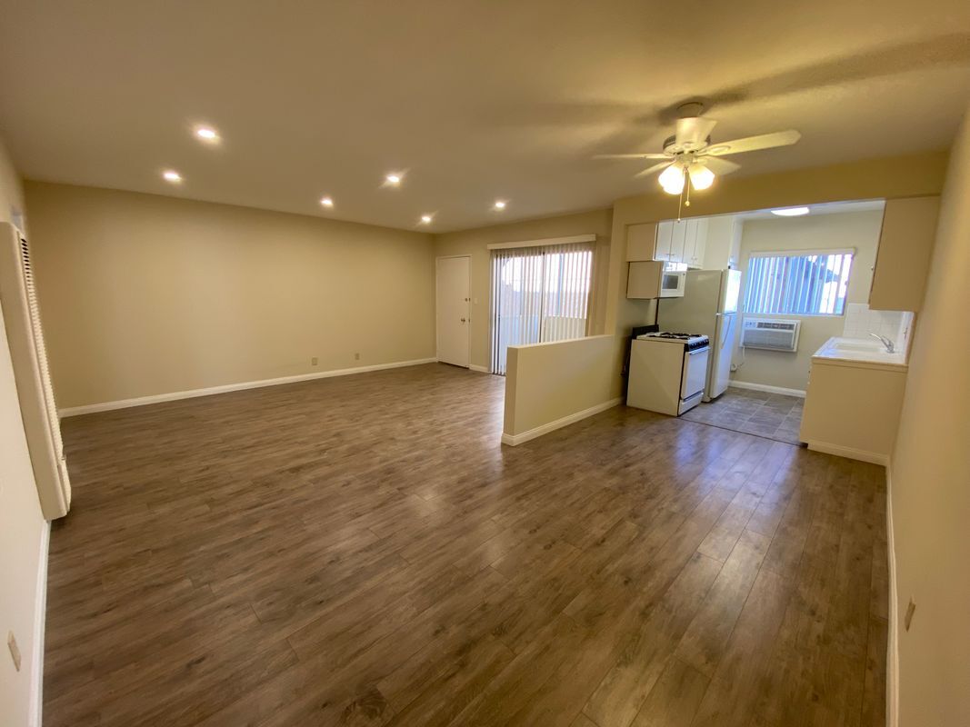 Building Photo - 241 E Alameda Ave