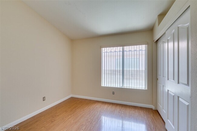 Building Photo - 8168 W Gilmore Ave