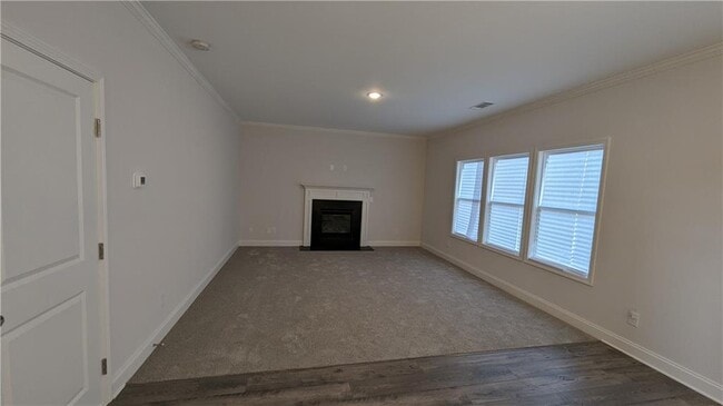 Building Photo - 331 Brookstone Trl