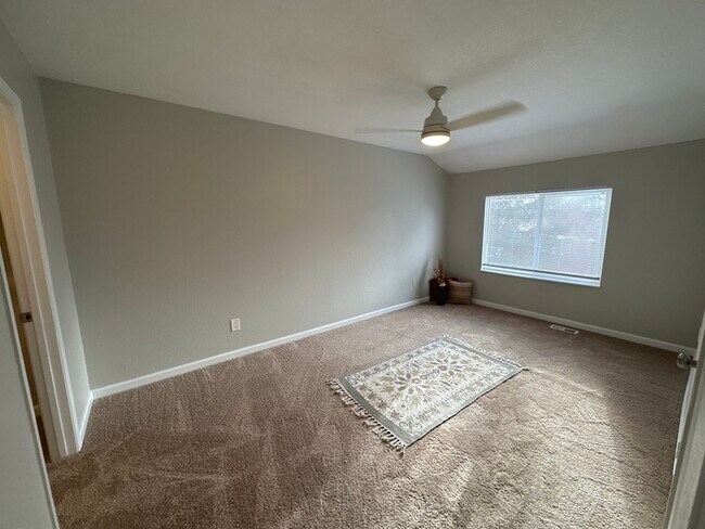 Building Photo - 2150 Eddington Way