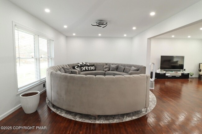 Building Photo - 5502 Concord Dr