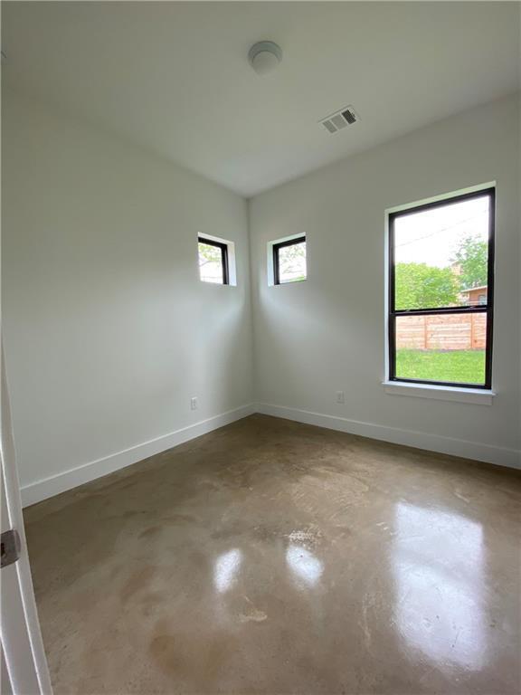 Building Photo - 6505 Grover Ave