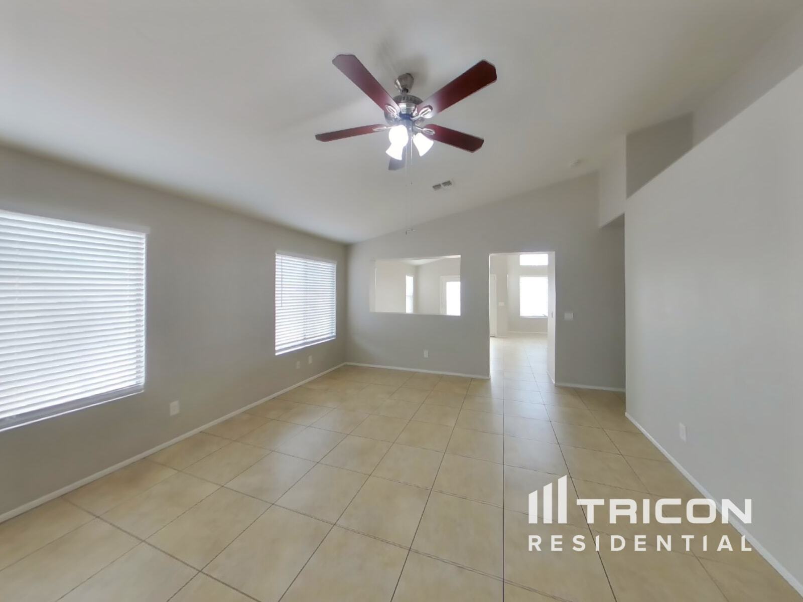 Building Photo - 8334 W Baxter Dr