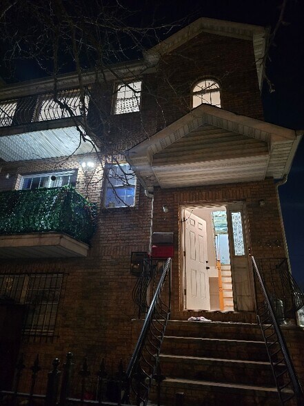 Building Photo - 140 Pennsylvania Ave