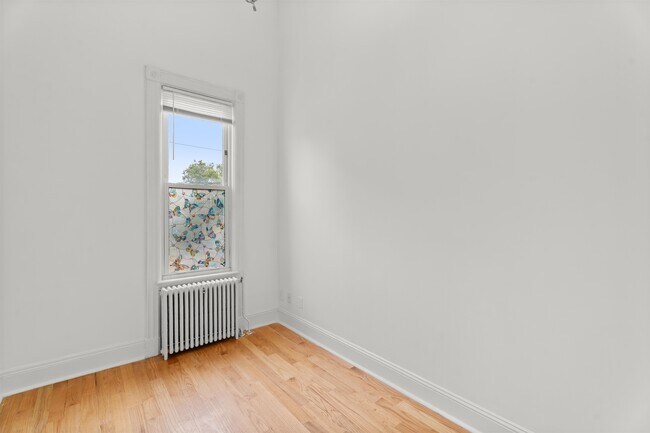 Building Photo - 103 Sanford Pl