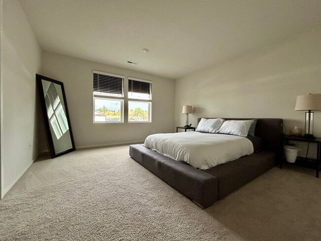 Building Photo - Welcome to your new home!