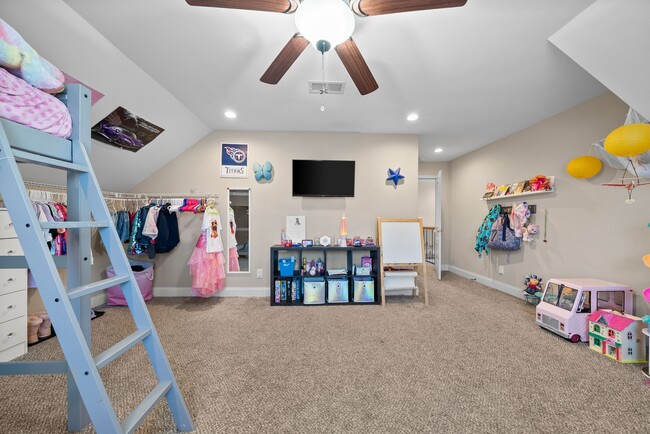 Building Photo - 1006 Sunrise Dr