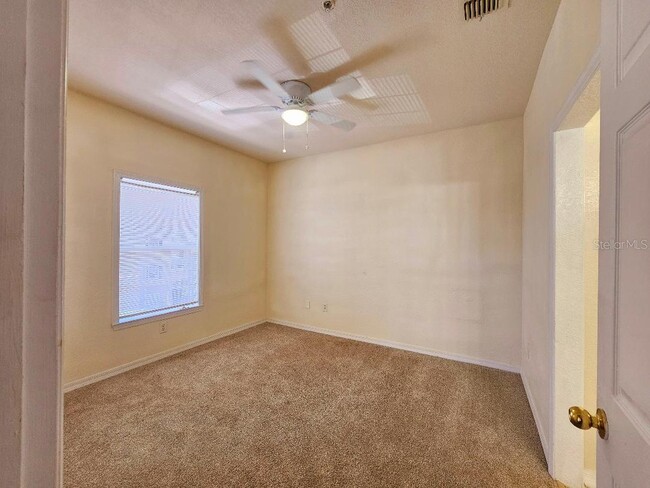 Building Photo - 3577 Conroy Rd