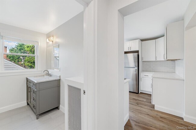 Building Photo - 69 Prospect St