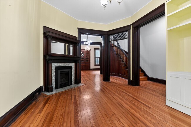 Building Photo - 1319 Massachusetts Ave SE