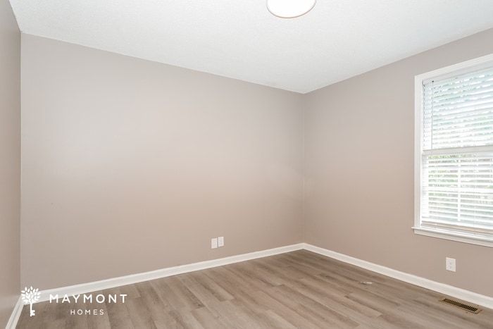 Building Photo - 632 Doane Dr