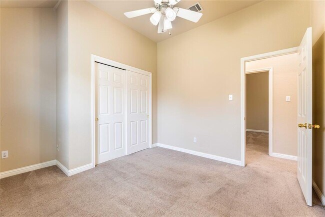 Building Photo - 3705 Turetella Dr