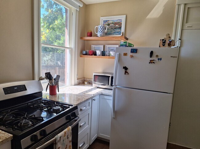 Kitchen - 293 South Lafayette Street