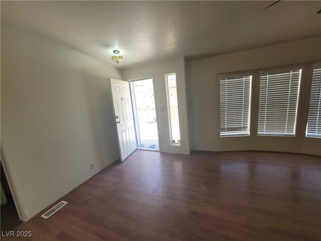 Building Photo - 3021 Borax Ave