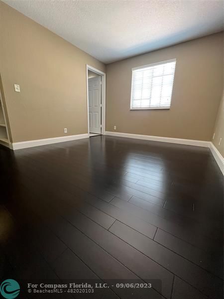 Building Photo - 4146 Forest Dr