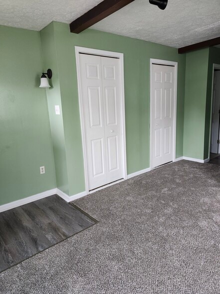 Livingroom - 1052 3rd Ave