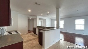 Building Photo - 9422 Fall Pass St