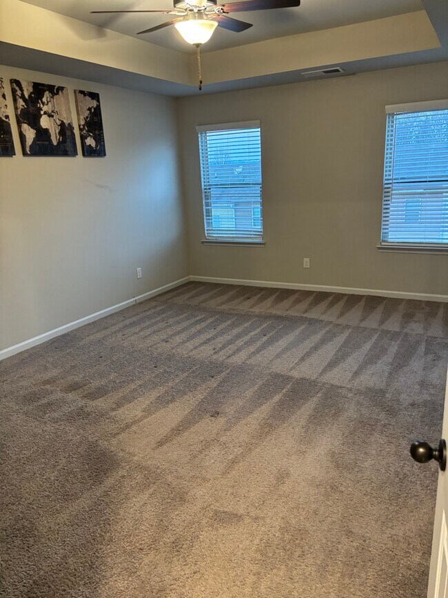 Building Photo - 7107 Chara Ln SW