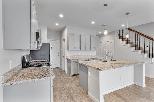 Building Photo - 15010 Eagle feather ct.