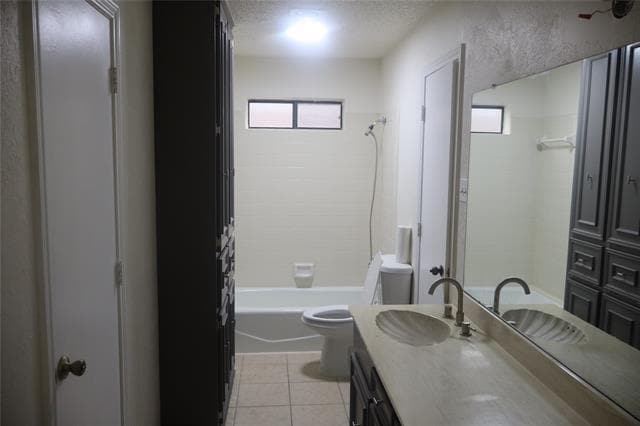 Building Photo - 808 Woodway Ln