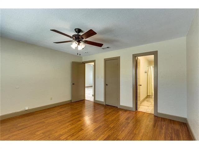 Building Photo - 2921 Clover Ln