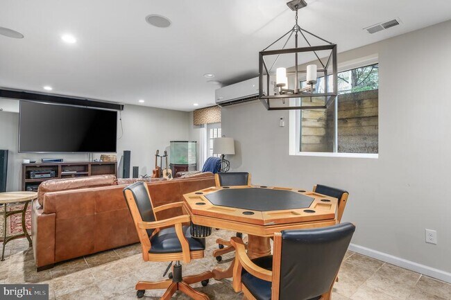 Building Photo - 20599 Quarterpath Trace Cir