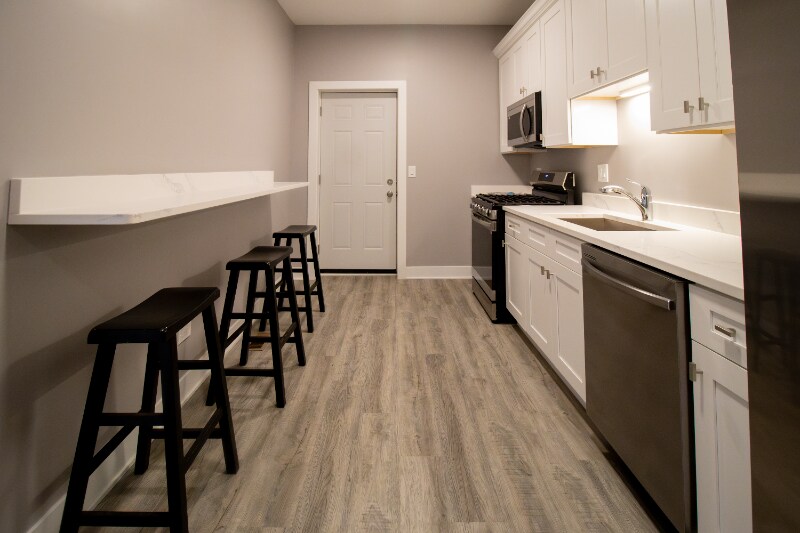 Building Photo - 5310 S Harper Ave