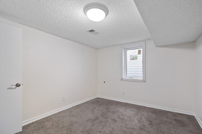 Building Photo - 8150 Ames Way