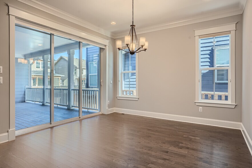 dining area - 21235 E 61st Dr