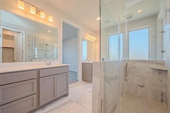 Building Photo - 4046 Colony Ln