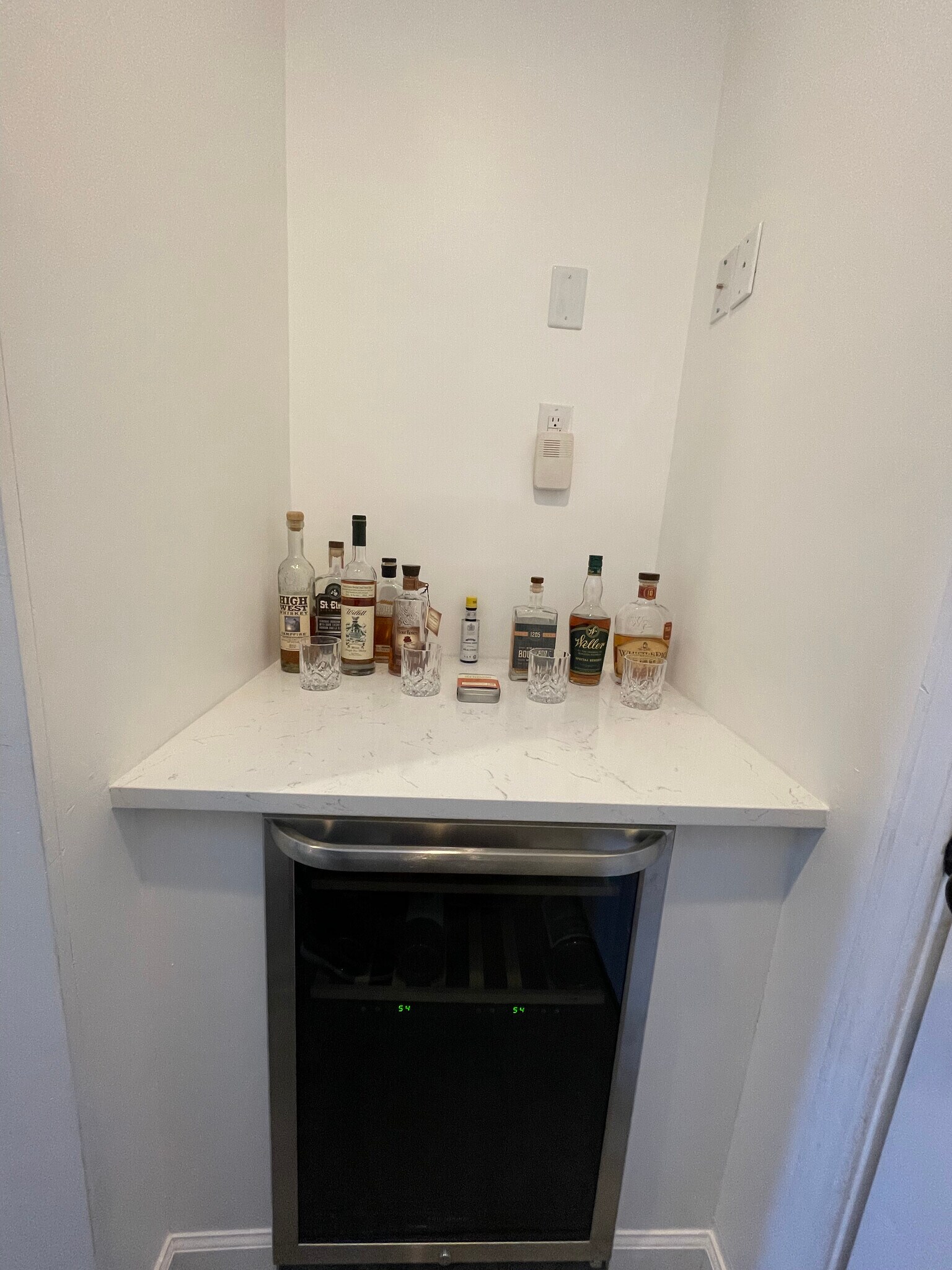 Building Photo - 1340 Hoyt Ave