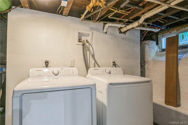 Building Photo - 156 Bellevue Pl