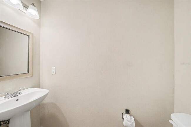 Building Photo - 8106 Silent Creek Dr